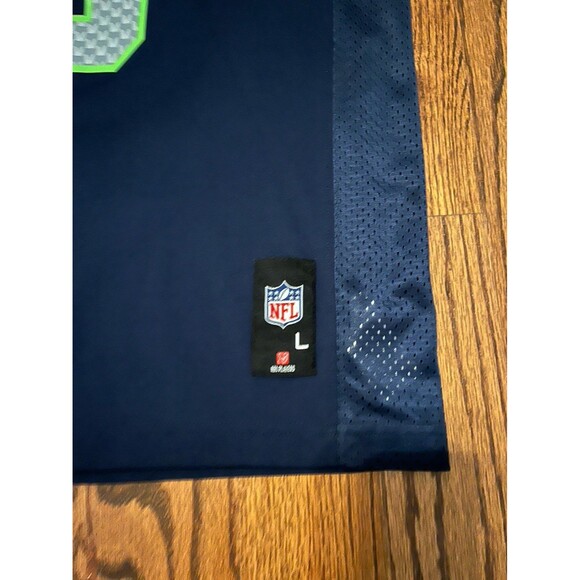 NFL Seattle Seahawks #3 Wilson Kids Youth Large Short Sleeve Jersey Shirt NFL - Picture 2 of 4